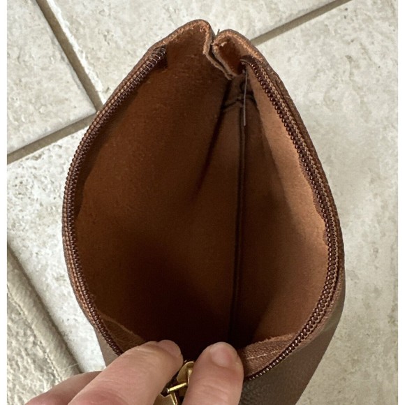 Women's Brown Tote Purse Handbag Faux Leather w/ Makeup Cosmetics Bag - Picture 11 of 16